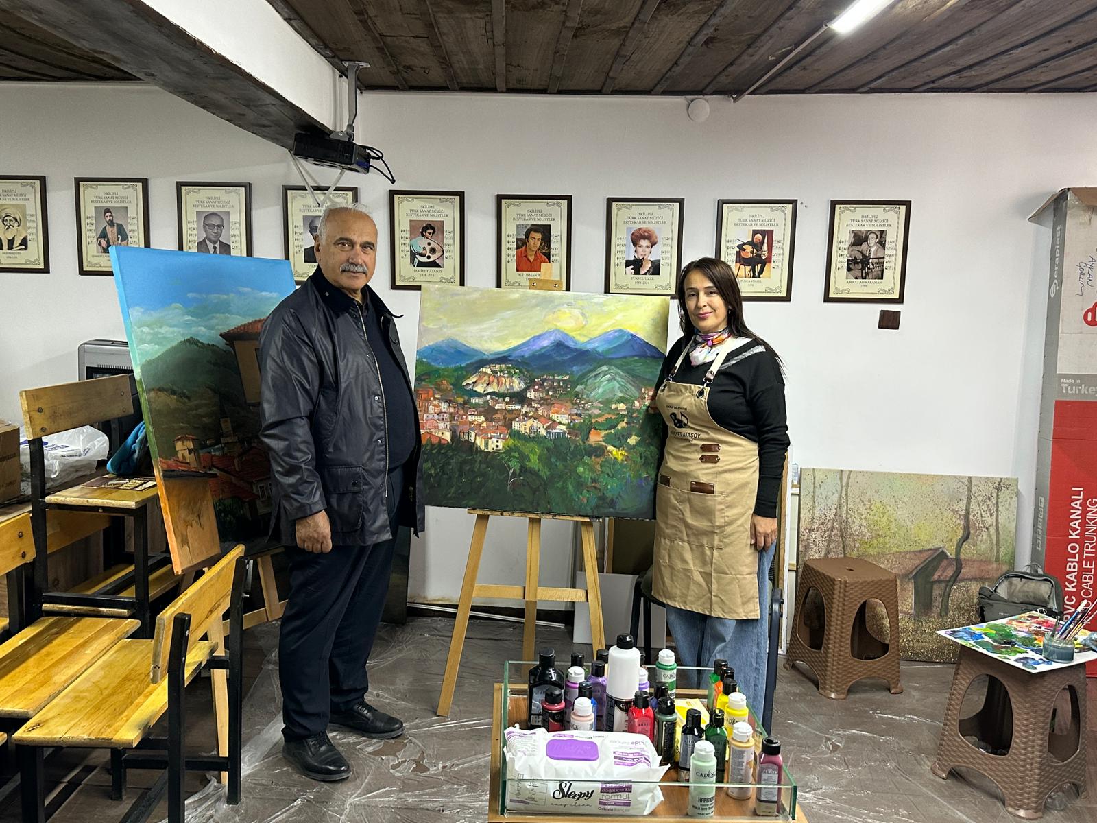 BELEDİYE BAŞKANIMIZ SANATÇILARIMIZI ZİYARET ETTİ post thumbnail image