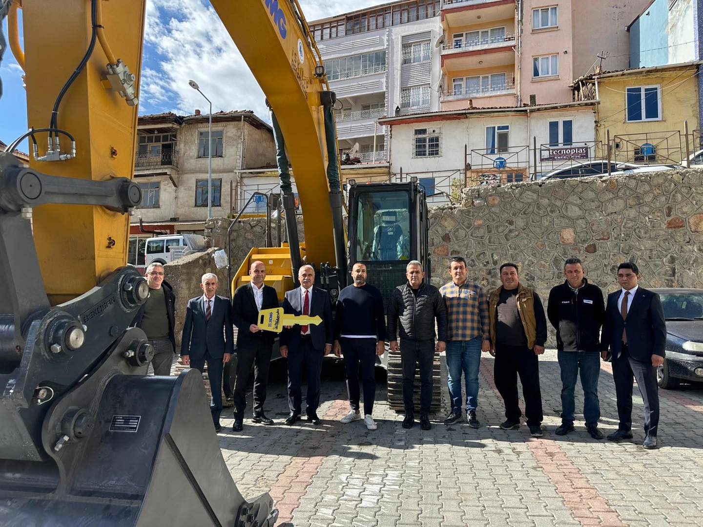 MAKİNE PARKIMIZ GÜÇLENİYOR post thumbnail image