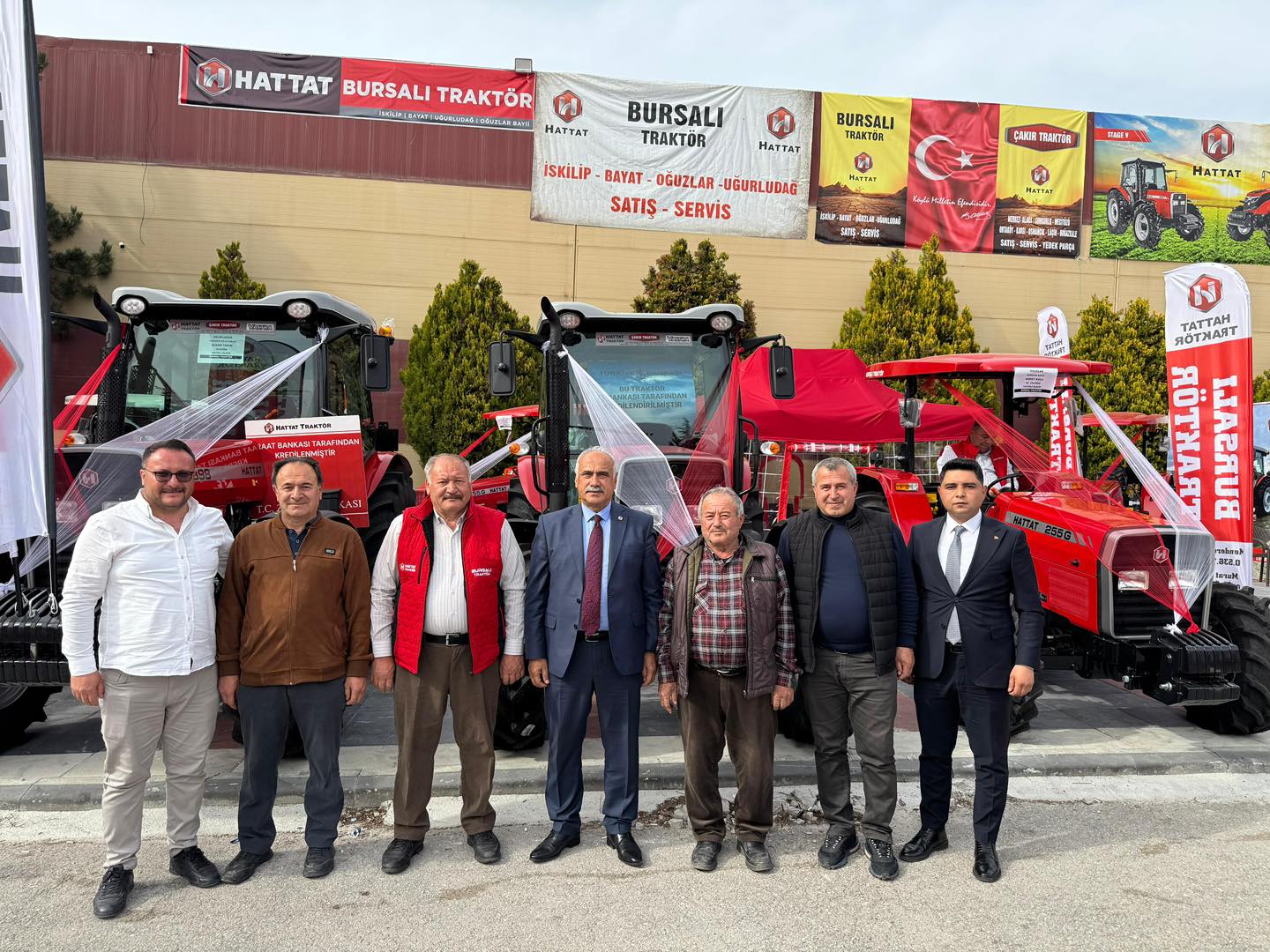 Belediye Başkanımız Sayın İsmail Çizikci, Çorum Ticaret ve Sanayi Odası Fuar Kompleksi’nde düzenlenen Tarım ve Hayvancılık Fuarı’nı ziyaret etti. post thumbnail image