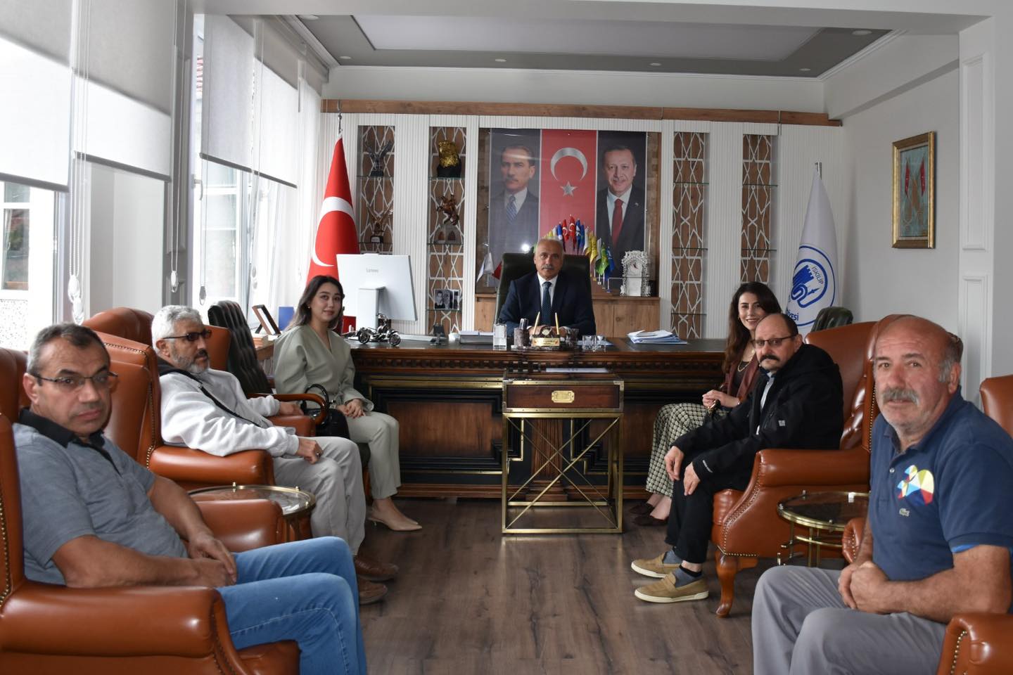 EMEKLİ PERSONELLERİMİZDEN TEŞEKKÜR ZİYARETİ post thumbnail image