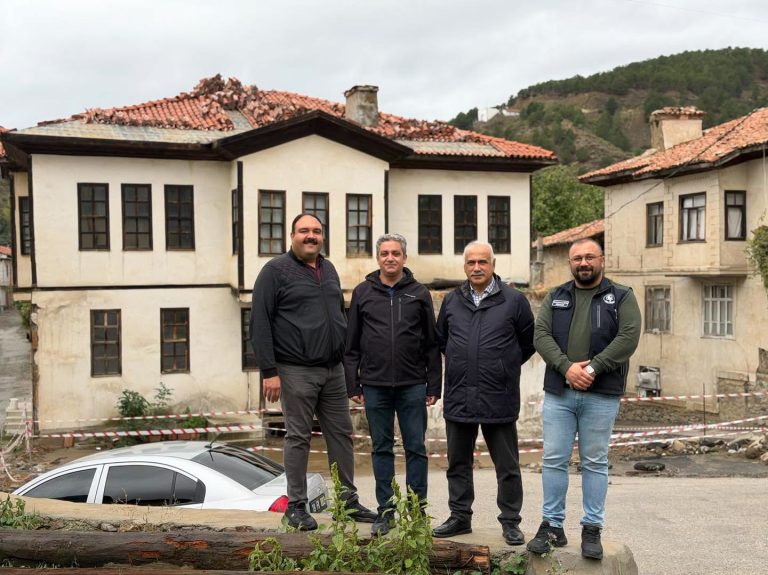 FAZLALAR KONAĞI’NDA RESTORASYON ÇALIŞMALARI BAŞLADI