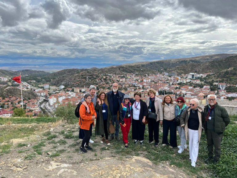 SANATÇILARIMIZ İSKİLİP’İN TARİHİ VE KÜLTÜREL DOKUSUNU YAKINDAN TANIDI